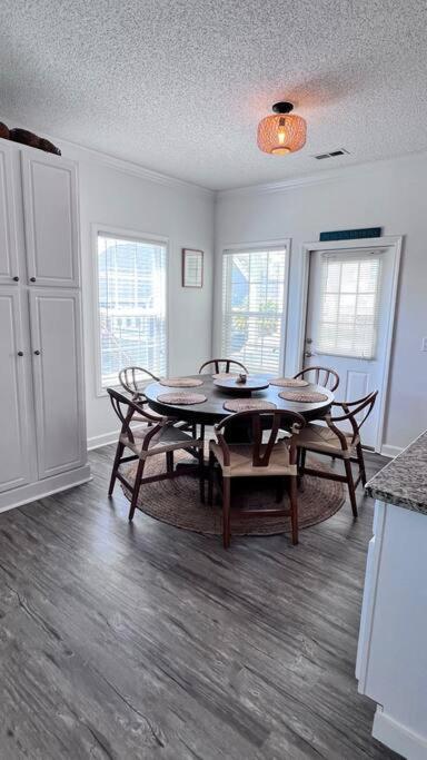 Walk To The Beach-Sleeps 10 And Golfcart Myrtle Beach Exterior foto