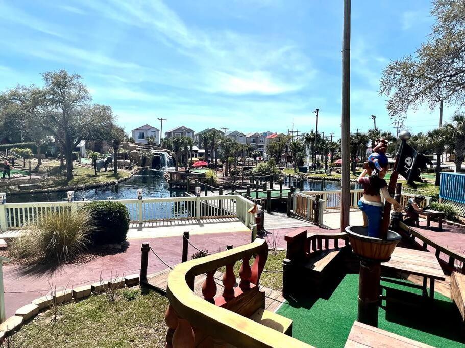 Walk To The Beach-Sleeps 10 And Golfcart Myrtle Beach Exterior foto